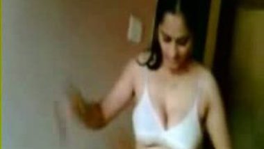 Indianfreesexvideos free hindi pussy fuck at Dirtyindianporn.info