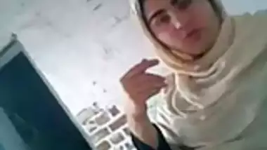 Muslim Sex Nangi Arbi - Sexy Arab Hijabi Muslim Wife Cheating And Fucking Neighbour wild indian tube