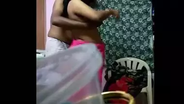 Bezars Video indian xxx videos on Dirtyindianporn.info