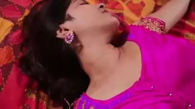 380px x 214px - Kashmiri Sex Video Of A Sexy Housewife And A Servant wild indian tube