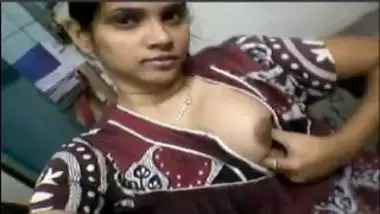 Xxx Com 20full 20movei - Hot Telugu Wife Priya Showing Boobs And Pussy On Phone wild indian tube