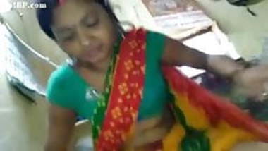 Jasmine Praveena Sex Video - Hot Super Horny Village Bhabhi Riding Hard wild indian tube