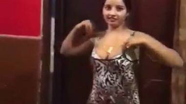 Sex 9x Chut Bf - Haryanvi Dancer Sunita Baby Nude Video wild indian tube