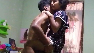 Young Srilankan hardcore chudai video