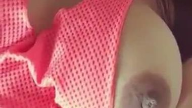 Sexvideo of a sexy teen girl finger fucking her tight pussy for her lover