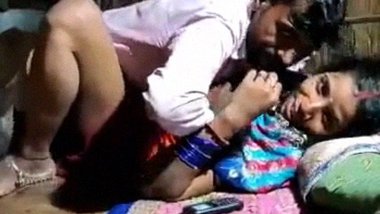 380px x 214px - Primitive Sex Video Of Dehati Adivasi Couple wild indian tube