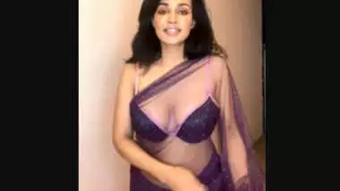 Xxx Vidieo Sainis - Randi Flora Saini Selling Her Cleavage On Her App â€œguys Buy Ticket And  Undress Meâ€ wild indian tube