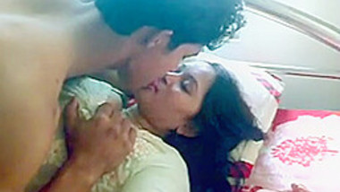 Xnxxcomrap - Desi Indian Wife Mms Sex Scandal With College Lover In Hotel wild indian  tube