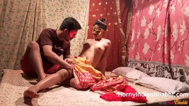 Kutta Aurat Ki Sexy Video Mai Re Mai indian xxx videos on  Dirtyindianporn.info