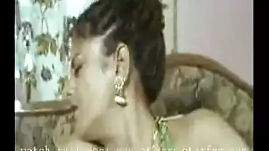 Big Bhabi indian xxx videos on Dirtyindianporn.info