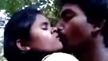 Horny Couple Outdoor Romance wild indian tube