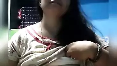 Vcxdgh - Today Exclusive Desi Bhabhi Showing Her Big Boos To Lover On Video Call  Part 4 wild indian tube